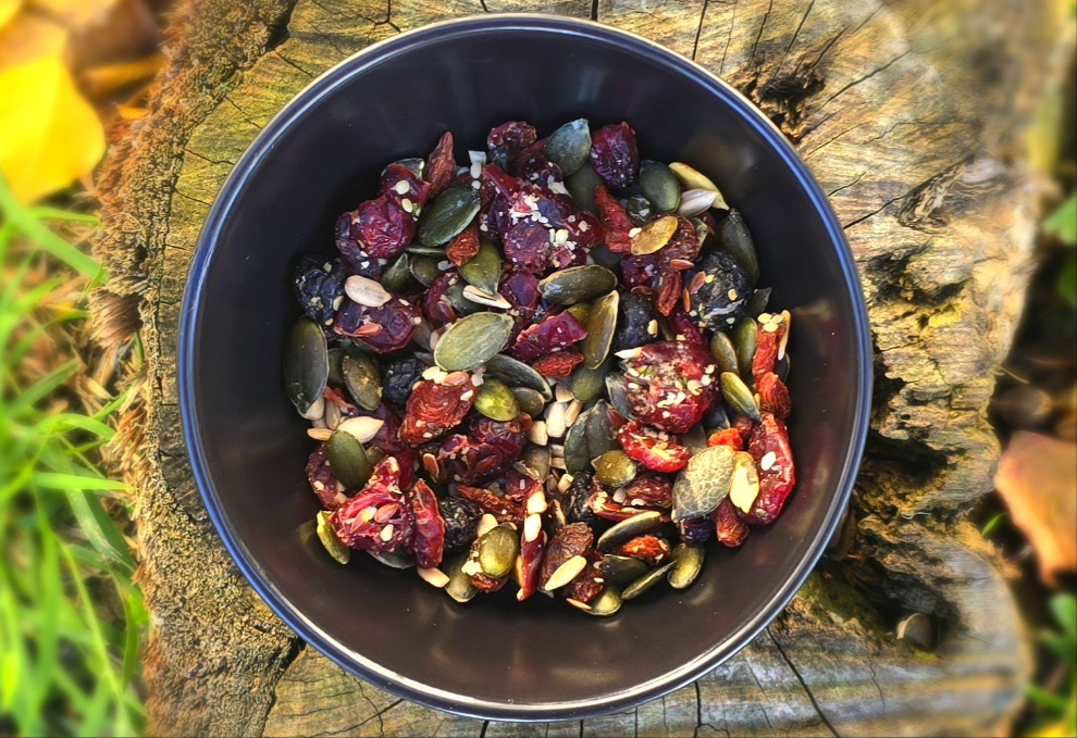 Blueberry, Cranberry, Goji Berry, Pepitas, Sunflower, Hemp, Flaxseed & Chia